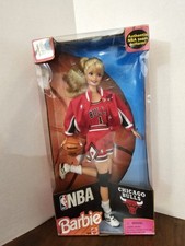 NBA Chicago Bulls Barbie Doll MATTEL SPECIAL EDITION w/ Spalding Basketball-1998