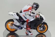 1/12 Minichamps Honda RC213V Test Sepang 2013 with Starting Position Figure