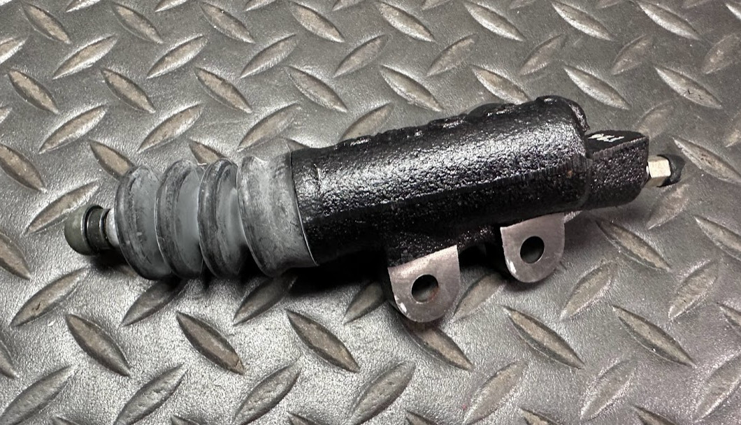 Tokico Clutch Slave Cylinder - 27-10901 / 46930-SL0-020 - Fits Acura NSX 91-05