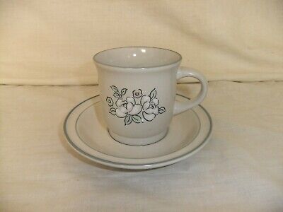 bowl cup & saucer plate 1A1A C4 Pottery Hearthside Garlande Fleur de Lune