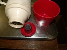 VINTAGE THERMOS BRAND VACUUM BOTTLE MODEL NO. 2402 QUART SIZE 