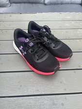 Under Armour Charged Pursuit Running Shoes Women s Size 7 Black Pink