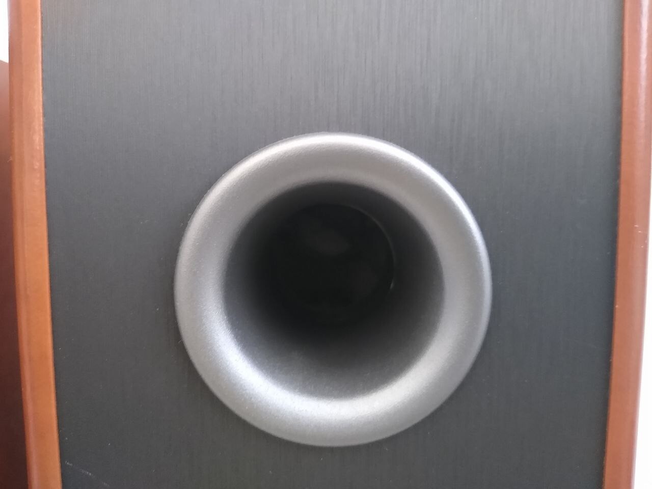 Foto 15 di 24