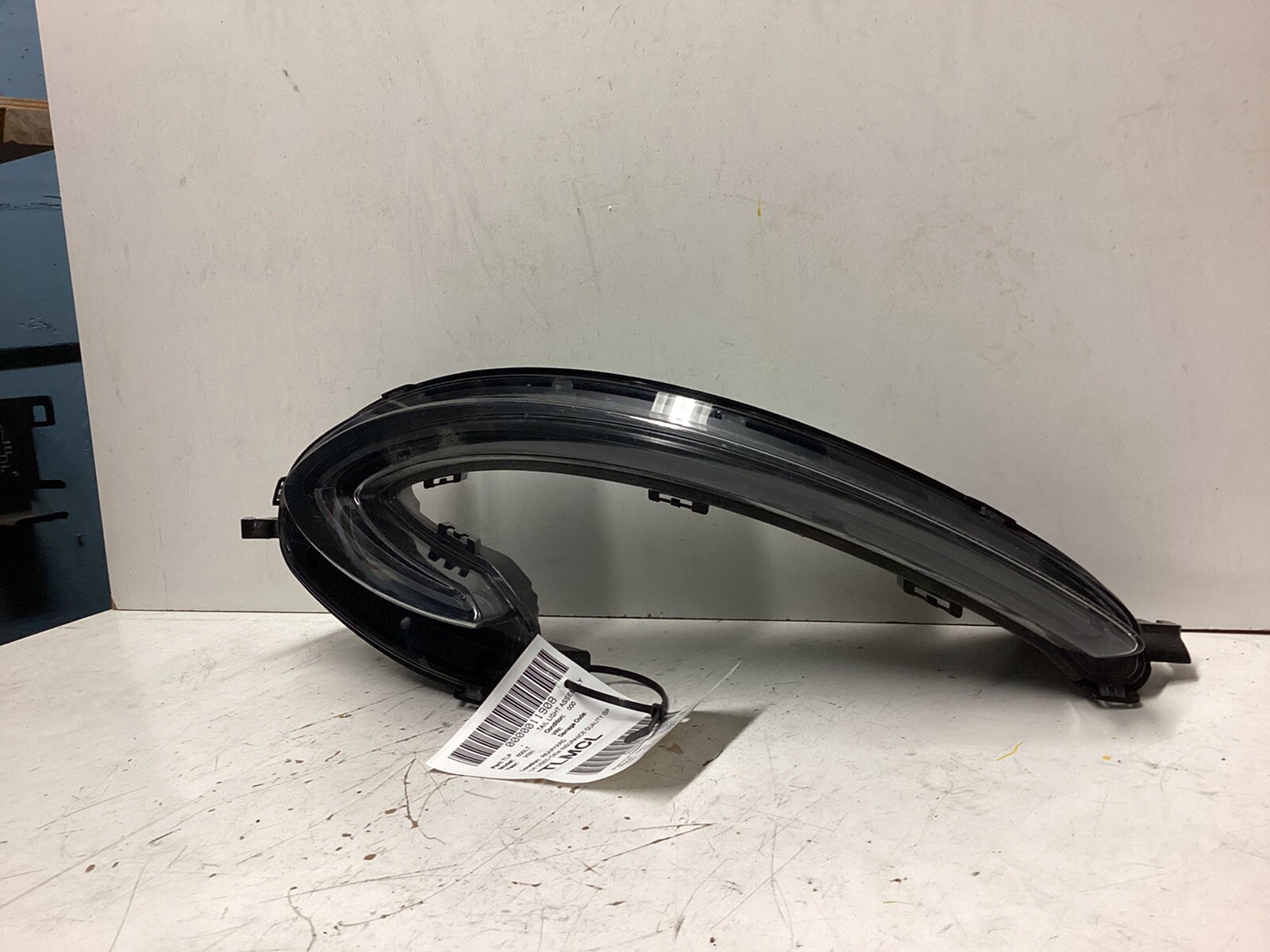2016 2017 2018 2019 2020 2021 McLAREN S70s 600s LEFT TAIL LIGHT OEM USED