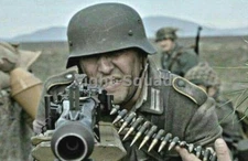 WW2 Picture Photo German Wehrmacht  Soldier with Machine Gun MG-34 4530