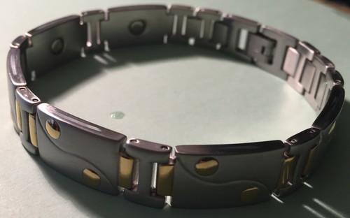 8.5" "SURGICAL STAINLESS STEEL MAGNETIC MAN BRACEELET SLIVER & GOLD (ADJUSTABLE - Picture 138 of 245