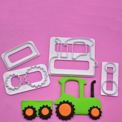 TRAKTOR Plätzchen Gebäck Keksausstecher Glasur Fondant Kuchen Backen Küche Bauernhof