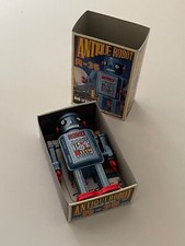 ANTIQUE ROBOT Vintage Japanese Toy Masudaya Corporation Wind-up toy