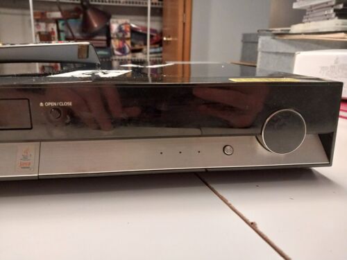 Samsung BD-P1000 Blu-Ray Disc Player With Original Remote Control. - Picture 3 of 7