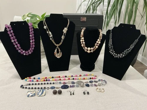 Vintage to Now Modern Women’s Costume Jewelry Lot of 11 Necklaces Earrings #8