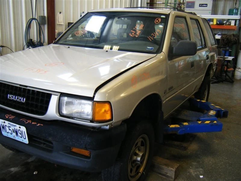 Oil Pan Fits 92-97 ISUZU TROOPER 25166 - Image 4 of 4