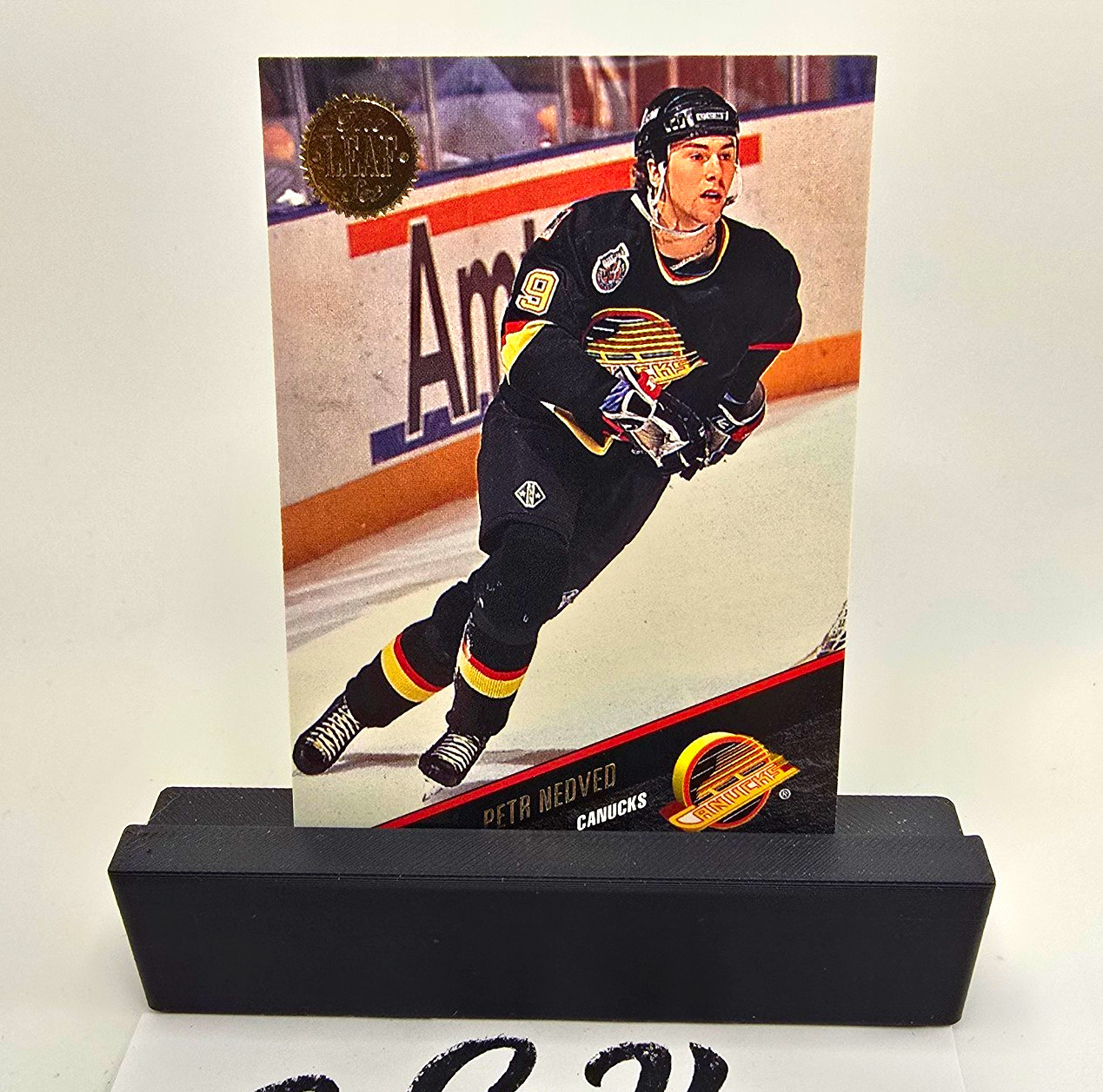 Leaf 1993-94 Petr Nedved Rookie #78 Vancouver Canucks NHL Hockey Card