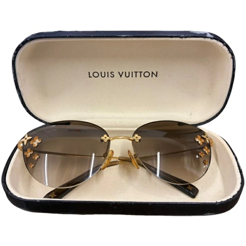 LOUIS VUITTON Sunglasses Cat Eye Z0051 Desmayo Flower W/Box 250923