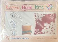  REDUCED Handmade Series Latch Hook Kit BZ847 Snowflake Pillow 43x43cm