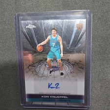 Topps Chrome 2025-26 Kon Knueppel Charlotte Hornets Rookie Autograph Insert