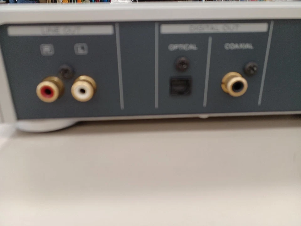 TEAC PD-H01S Reproductor de CD con Control Remoto y Adaptador HiFi Funciona Bien Probado OM04 2.0 Foto 3 de 4