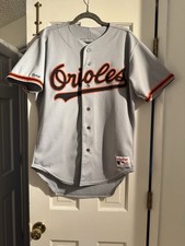VTG Baltimore Orioles Rawlings Road Jersey 80s/90s Gray Size 44 Embroidered