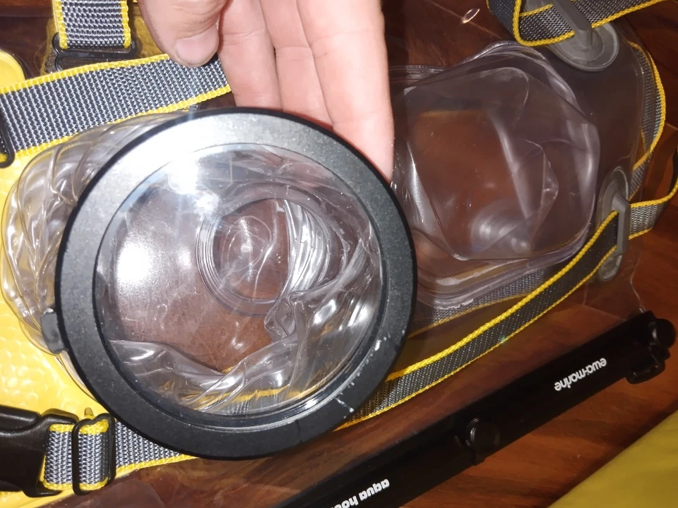 U-BXP Ewa Marine underwater DSLR camera housing 155ft Excellent Condition - Image 4 of 4