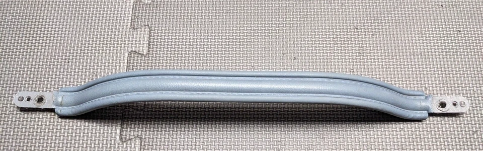 Cadillac Deville Fleetwood 1977-1984 AZUL CLARO Tirador de puerta Tirador de correas juego de 4 Foto 3 de 4