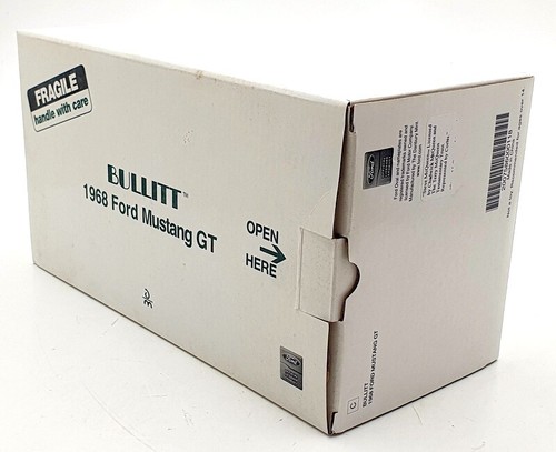 Danbury Mint 1/24 Scale D591 - 1968 Ford Mustang GT Bullitt - Green - Picture 6 of 6