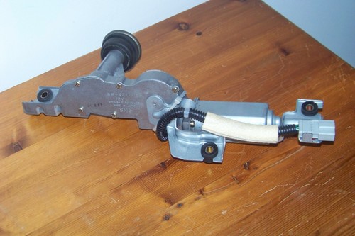 HONDA ACCORD AERODECK ESTATE 1990-93 REAR WIPER MOTOR WM-4211-1S MITSUBA - Picture 2 of 3