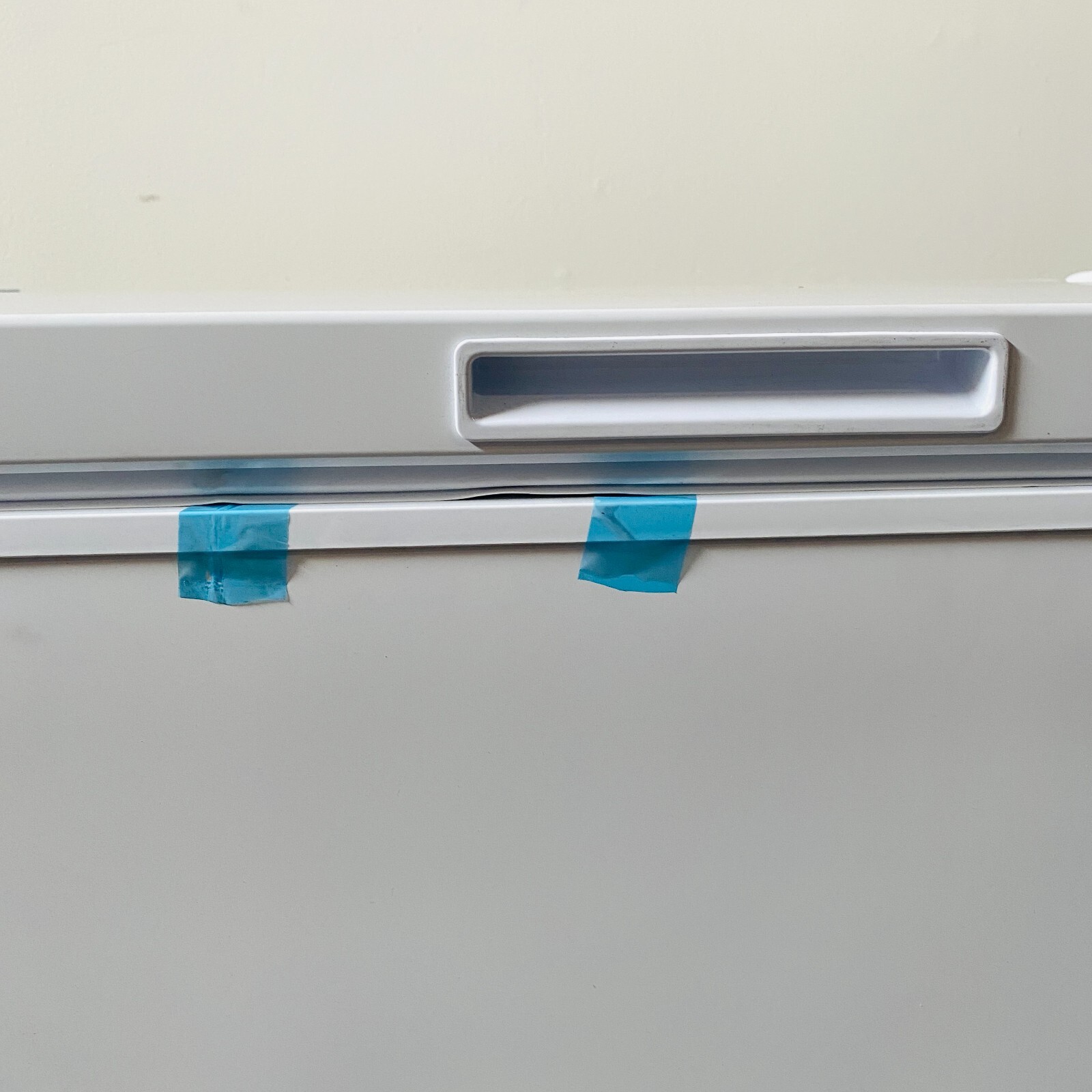 Insignia™ 7.0 Cu. Ft. Garage Ready Chest Freezer NSCZ70WH0