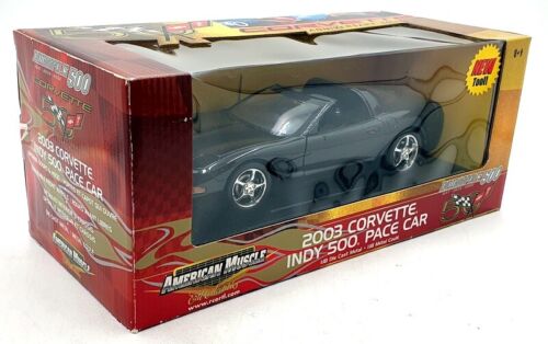 Ertl 1/18 Scale Diecast 33255X - 2003 Chevrolet Corvette - Black - Picture 5 of 5