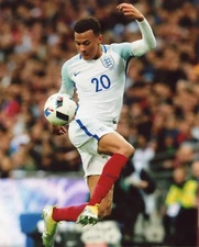DELI ALLI ENGLAND SOCCER 8X10 SPORTS  PHOTO (LL)