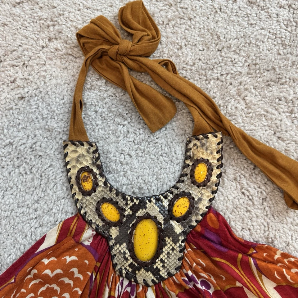 Vestido recto estampado cuello halter T Bags Los Angeles talla L Foto 2 de 4