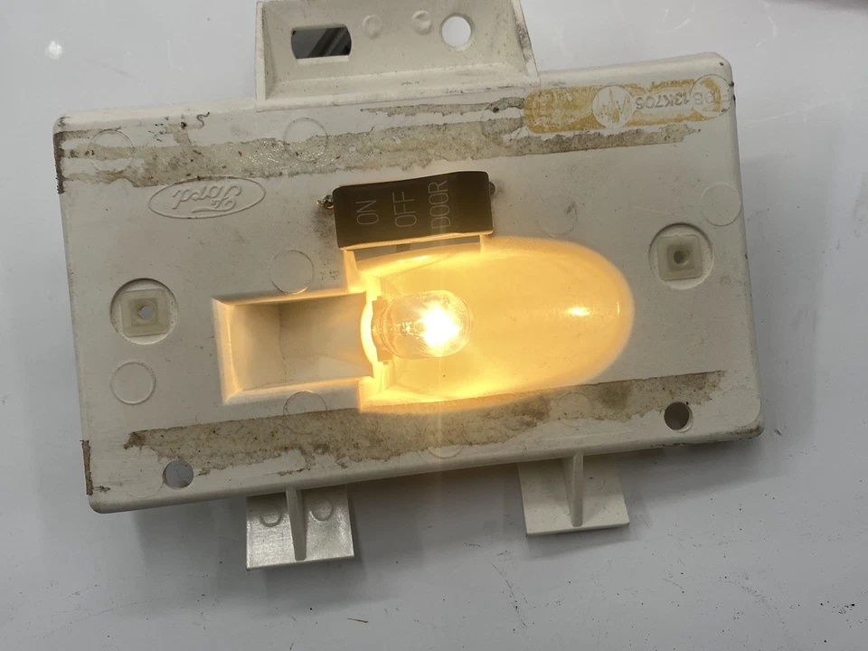 Conjunto de luces domo techo rígido trasero Ford Bronco 92-96 OEM Foto 2 de 4