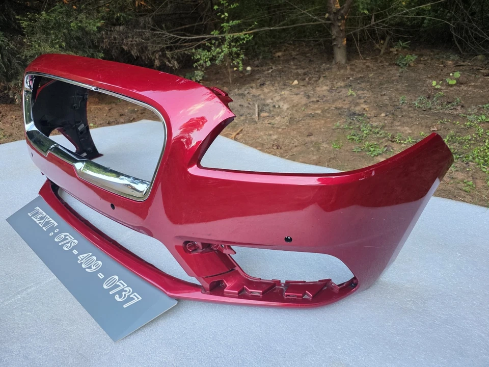 CUBIERTA PARACHOQUES DELANTERO CONTINENTAL LINCOLN 2017-2020. GD9B-17757 OEM SIN ENVÍO Foto 3 de 4