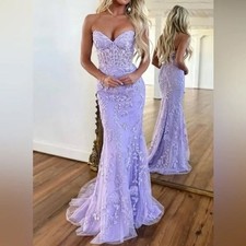 Sherri Hill prom dress in Lilac, size 2 Excellent Condition