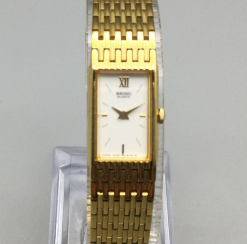 Vintage Seiko Tank Watch Women 2E20-6709 13mm Gold Tone New