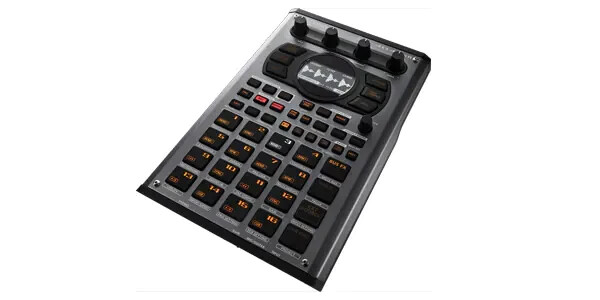 ROLAND SP-404MKII Creative Liner Wave Sampler Effector