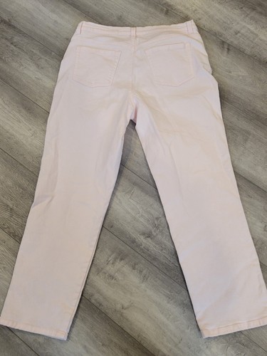 Gloria Vanderbilt Womens Classic Amanda Light Pink Jeans Size 12, EUC - Picture 8 of 15