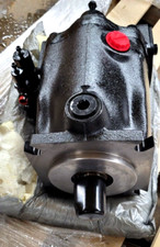 PARKER PD140PS02SRS5BL00S100PB00 / PD140PS02SRS5BL00S100PB00( NEW)