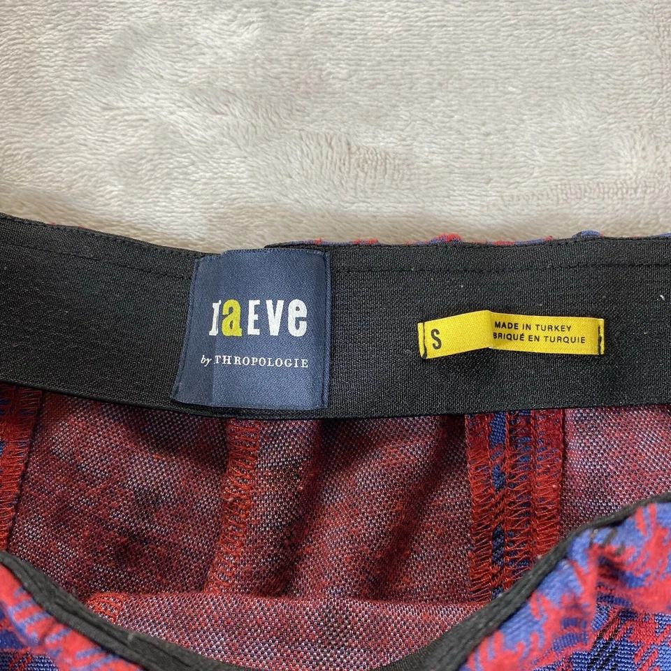 Pantalones Anthropologie Maeve para mujer Margot Kick acampanados cortos rojos a cuadros S Foto 2 de 4