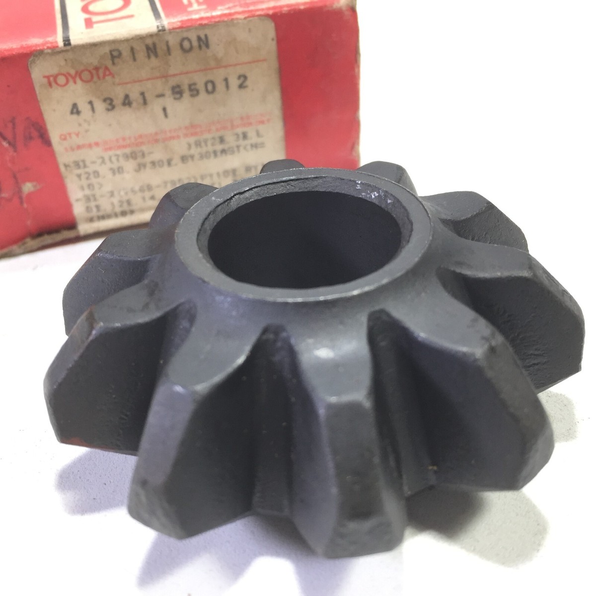 Pinion Rear Differential Toyota Land Cruiser BJ40 60 FJ40 HJ60 NOS