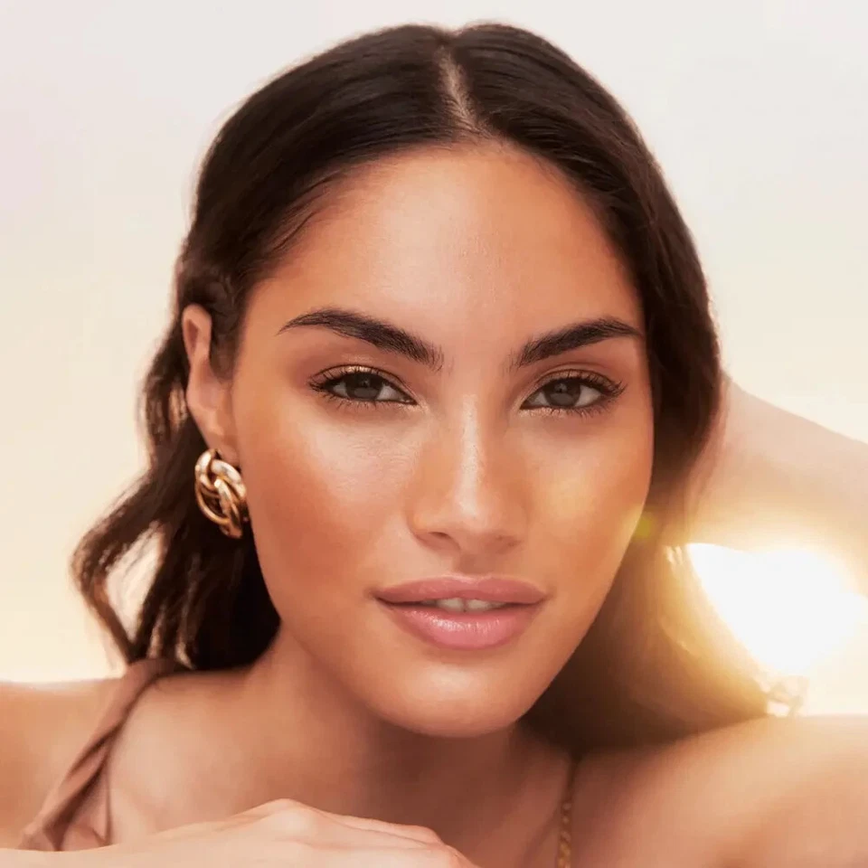 Polvo bronceador Oriflame Giordani Gold - Essenza Foto 4 de 4