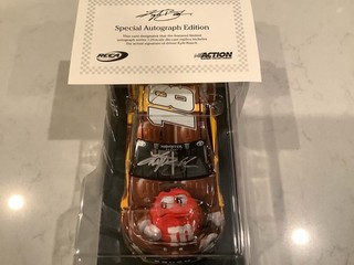 KYLE BUSCH AUTOGRAPHED 2019 TOYOTA CAMRY M&M'S BAR DIECAST W/COA