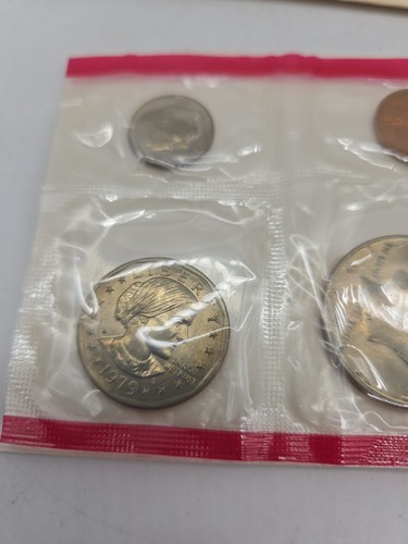1979-D Mint Set with 6 Brilliant Uncirculated US Coins & Envelope - Picture 5 of 16