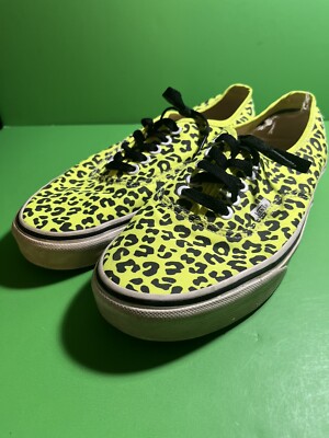 green cheetah vans