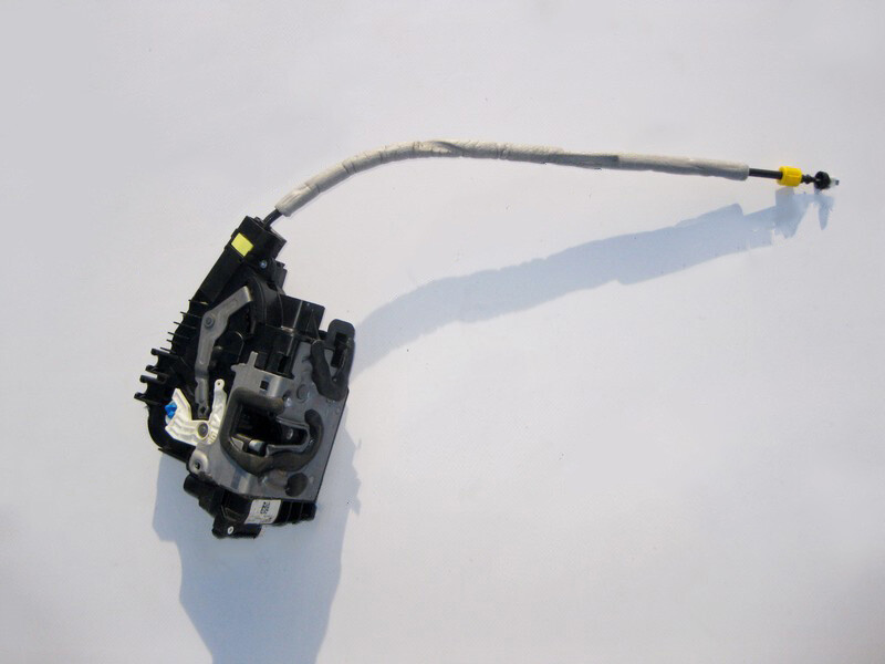 Mercedes-Benz A0997309100 Rear left door lock C-Class W205 S-Class