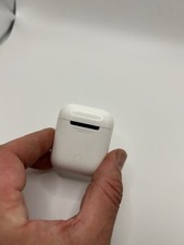 Apple A1602 AirPods 1st 2nd Generation Charging Case White AirPod Lightning