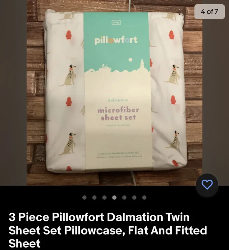 Juego de sábanas dobles Pillowfort Dalmation de 3 piezas funda de almohada, sábana plana y ajustable Foto 4 de 4