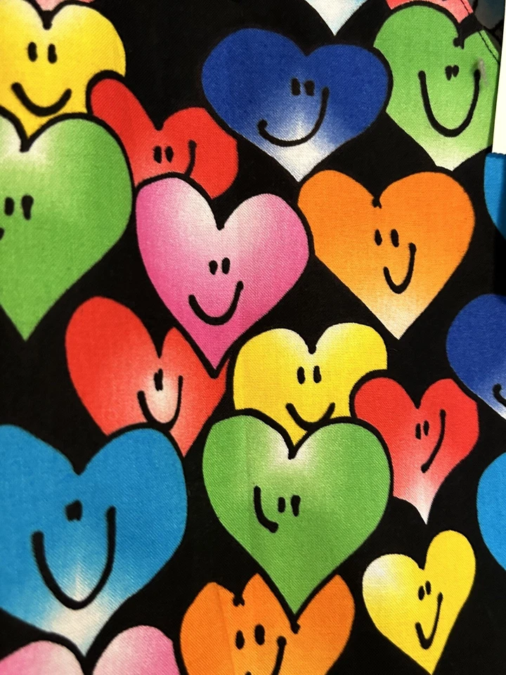 Blusa Médica Happy Hearts Holiday Negra Melocotones Marca Mujer Mediana Nueva Foto 3 de 4