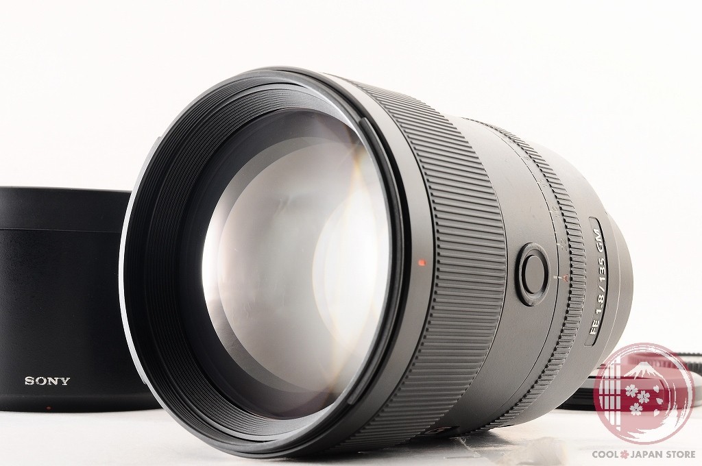 Sony FE 135mm f/1.8 GM