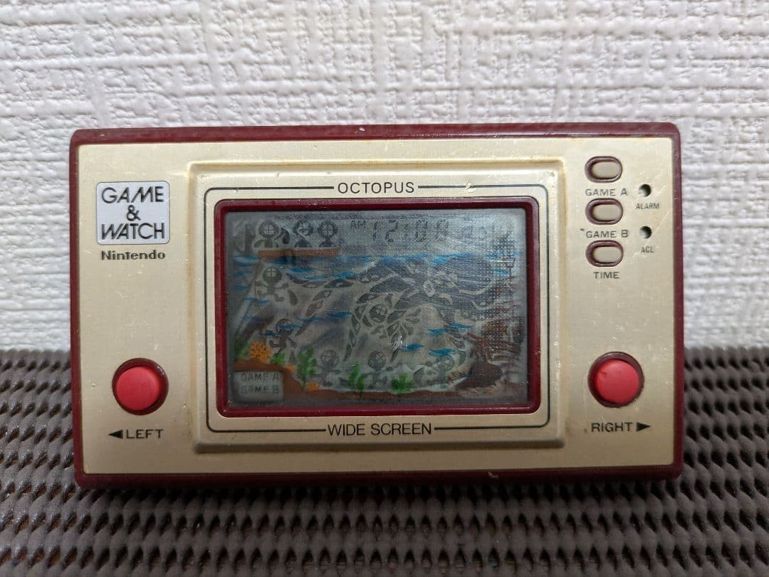 Nintendo Octopus Game & Watch 1981 OC-22 Wide Screen Operation