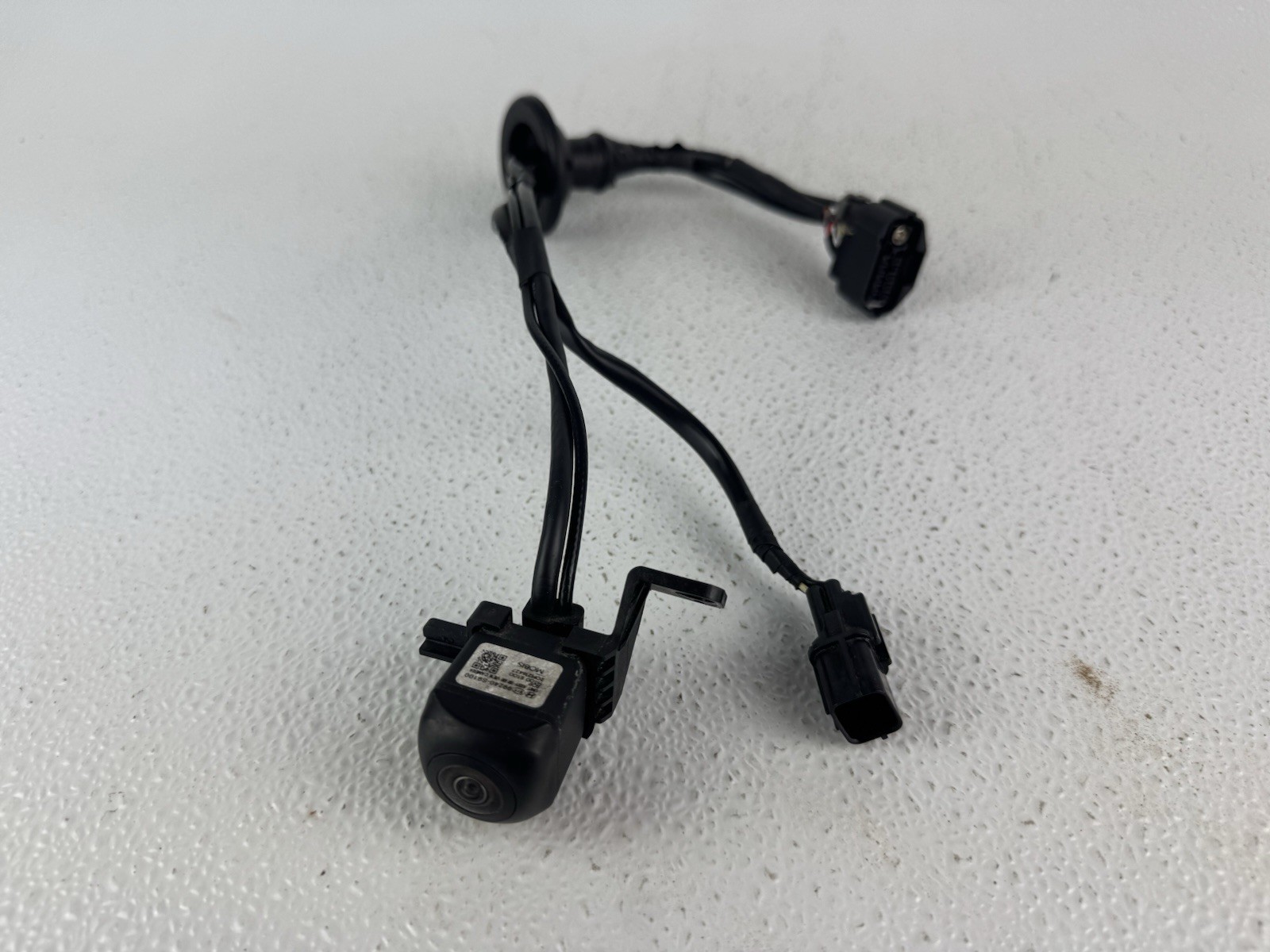 2020 - 2022 Kia Telluride Back Up Camera Liftgate 99240-S9100 OEM