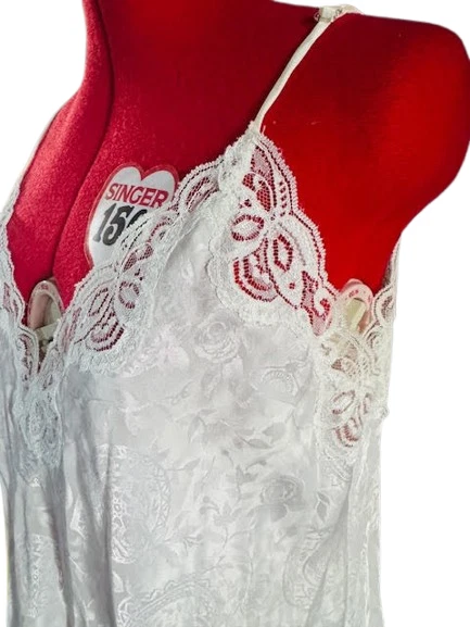 UNDERCOVER Abito Victoria’s Secret Lingerie grande raso pizzo negligee slip avorio da sposa L